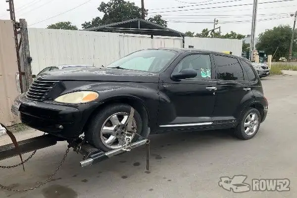 Photo of 2004 Chrysler PT Cruiser