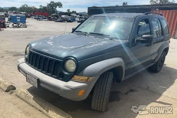Photo of 2005 Jeep Liberty
