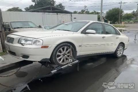 Photo of 2004 Volvo S80