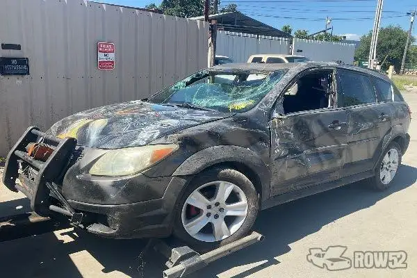 Photo of 2005 Pontiac Vibe