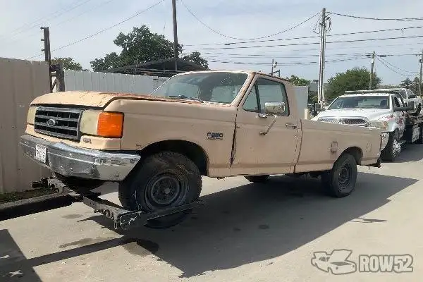 Photo of 1990 Ford F-250