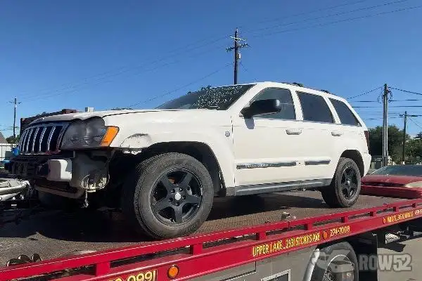 Photo of 2005 Jeep Grand Cherokee