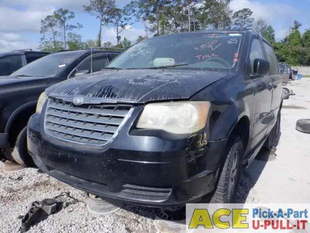 Photo of 2010 Chrysler Town And Country