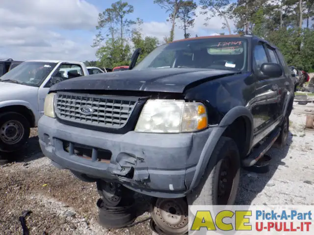Photo of 2003 Ford Explorer