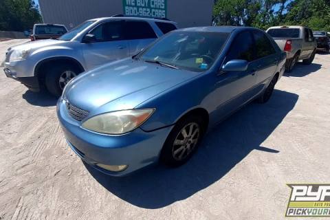 Photo of 2004 Toyota Camry