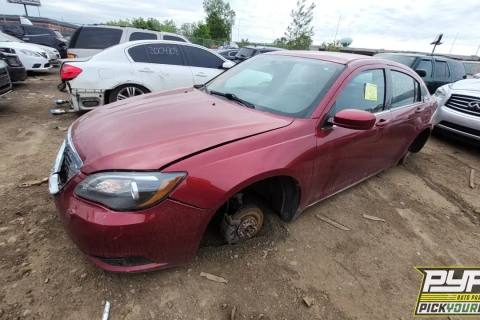 Photo of 2013 Chrysler 200