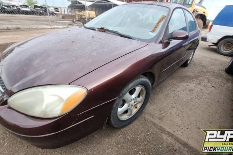 Photo of 2001 Ford Taurus