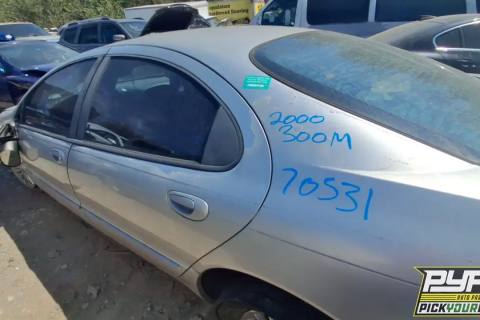 Photo of 2000 Chrysler 300M