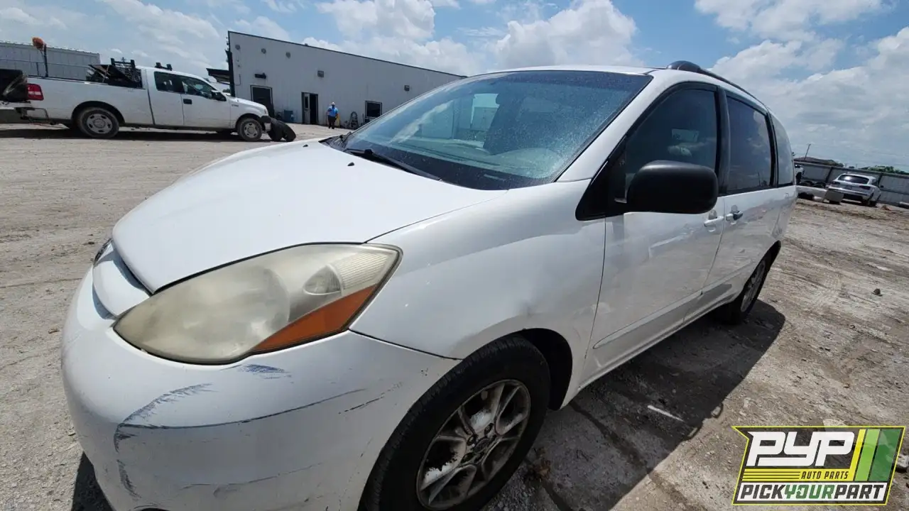 Photo of 2007 Toyota Sienna