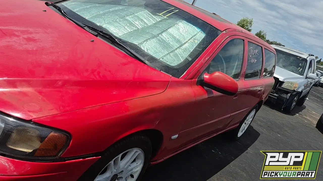 Photo of 2001 Volvo V70