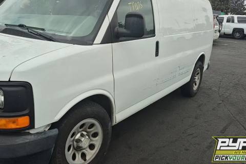 Photo of 2013 Chevrolet Express 1500