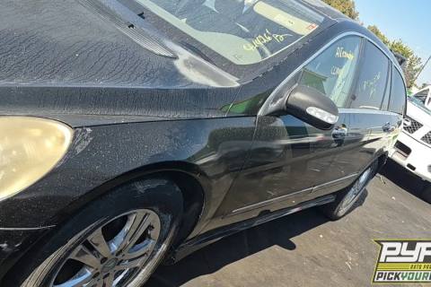 Photo of 2008 Mercedes-Benz R350