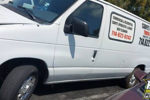 Photo of 1998 Ford E-150 Econoline