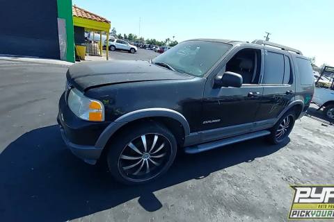 Photo of 2005 Ford Explorer