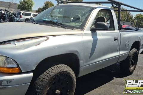 Photo of 2004 Dodge Dakota