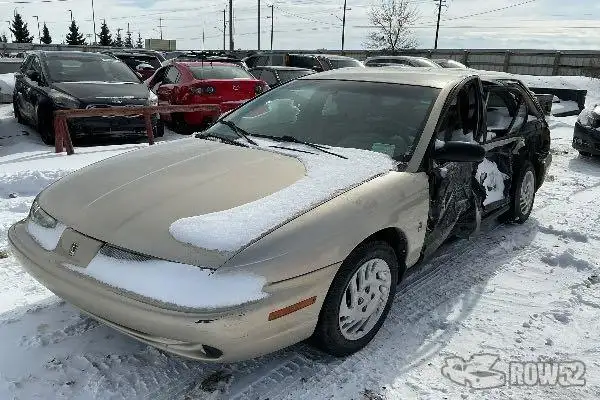 Photo of 1998 Saturn SW