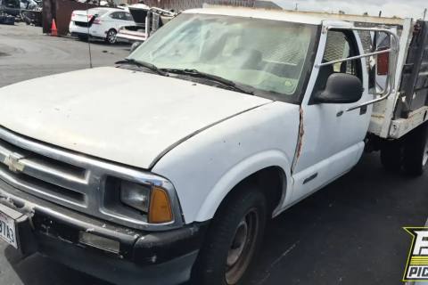 Photo of 1996 Chevrolet S10