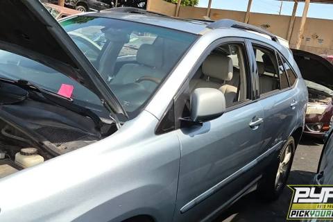 Photo of 2005 Lexus Rx330