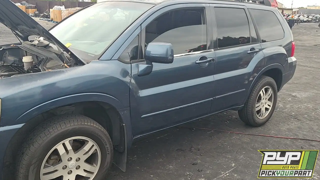 Photo of 2005 Mitsubishi Endeavor
