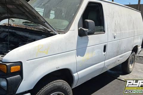 Photo of 2009 Ford E-250