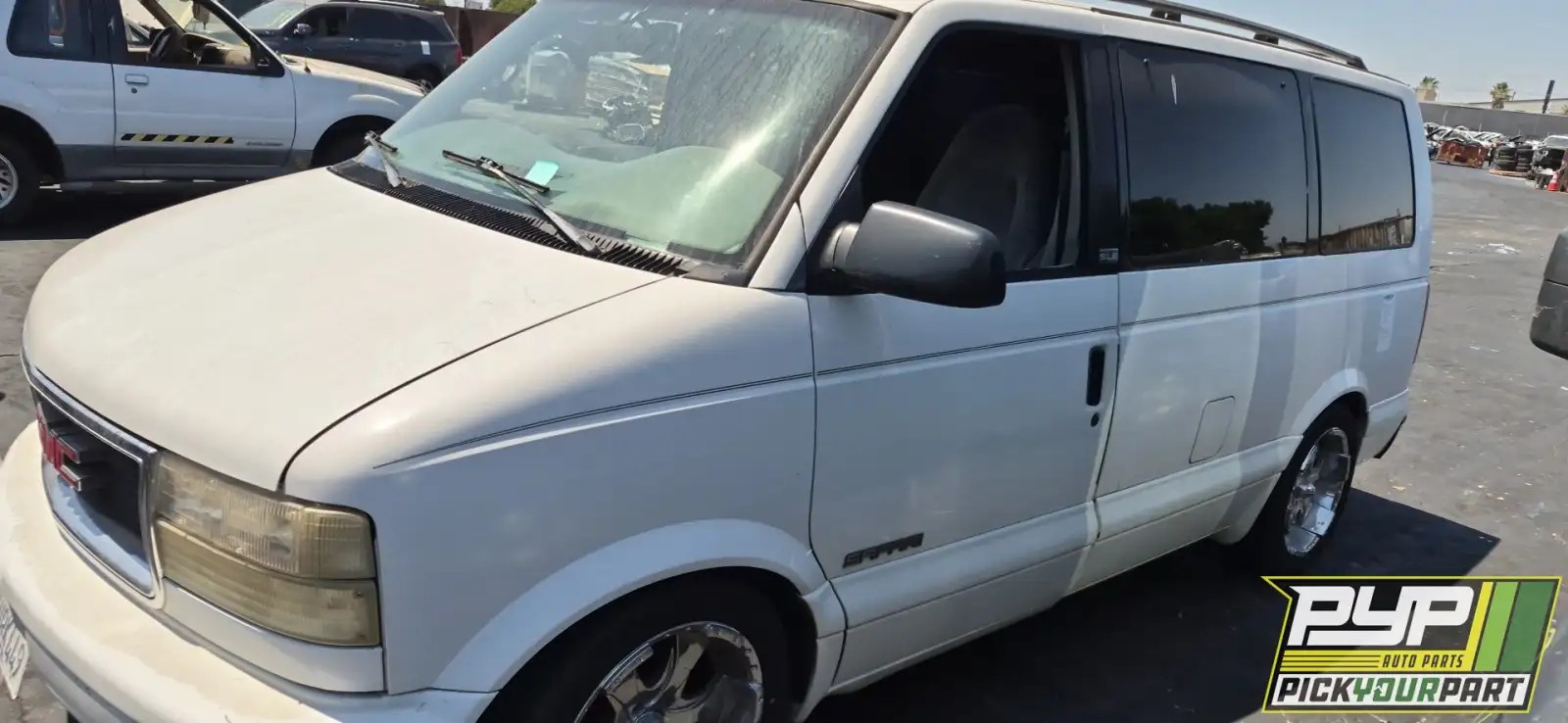 Photo of 1997 Gmc Safari