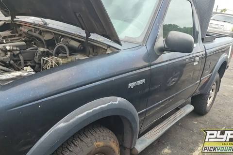 Photo of 2002 Ford Ranger