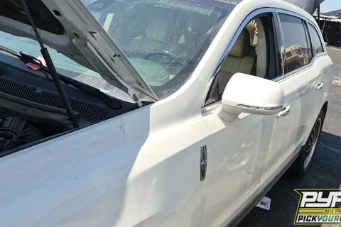 Photo of 2016 Lincoln Mkt