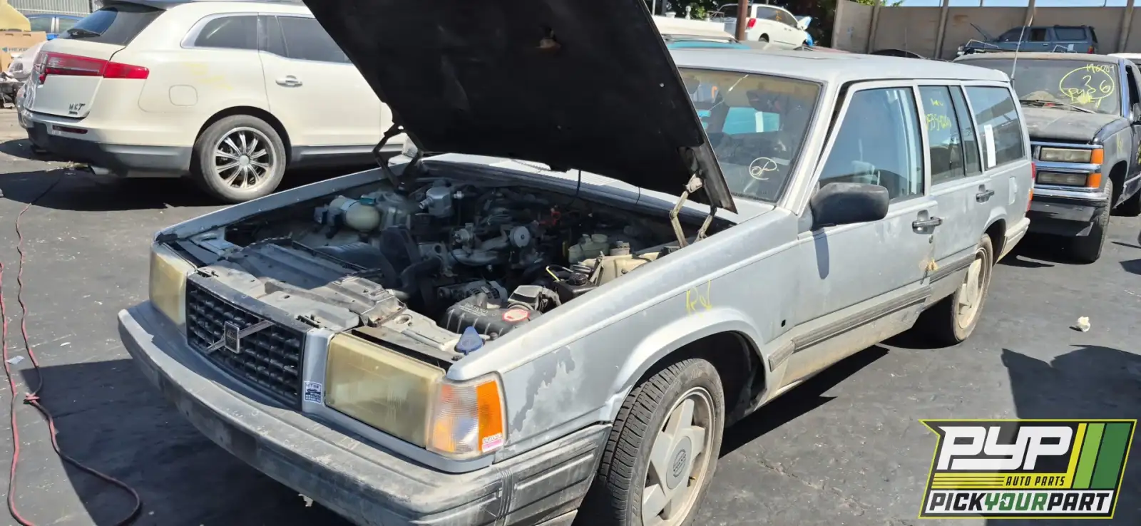 Photo of 1990 Volvo 740