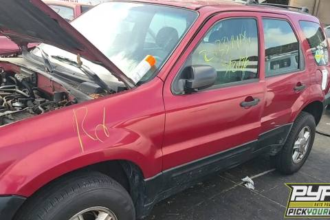 Photo of 2004 Ford Escape