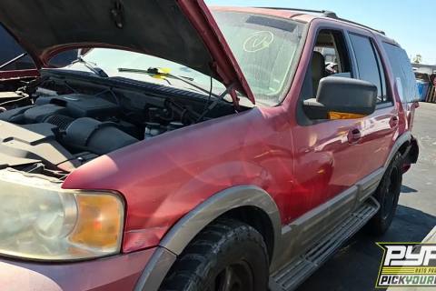 Photo of 2003 Ford Expedition