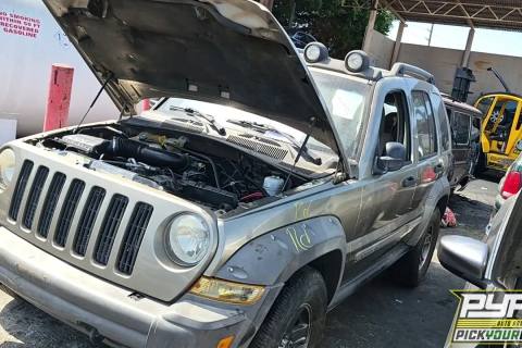 Photo of 2006 Jeep Liberty