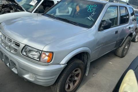 Photo of 2001 Isuzu Rodeo