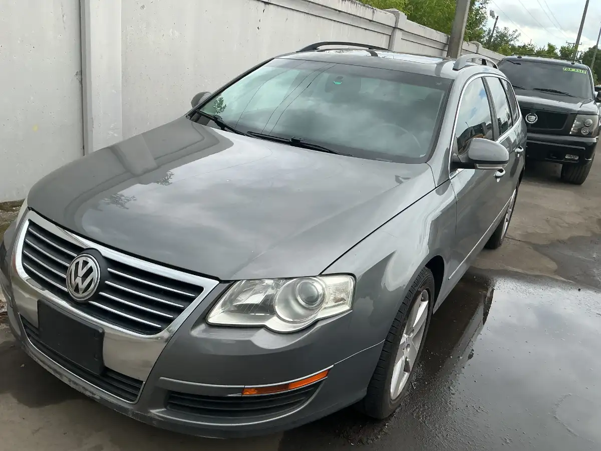 Photo of 2008 Volkswagen Passat