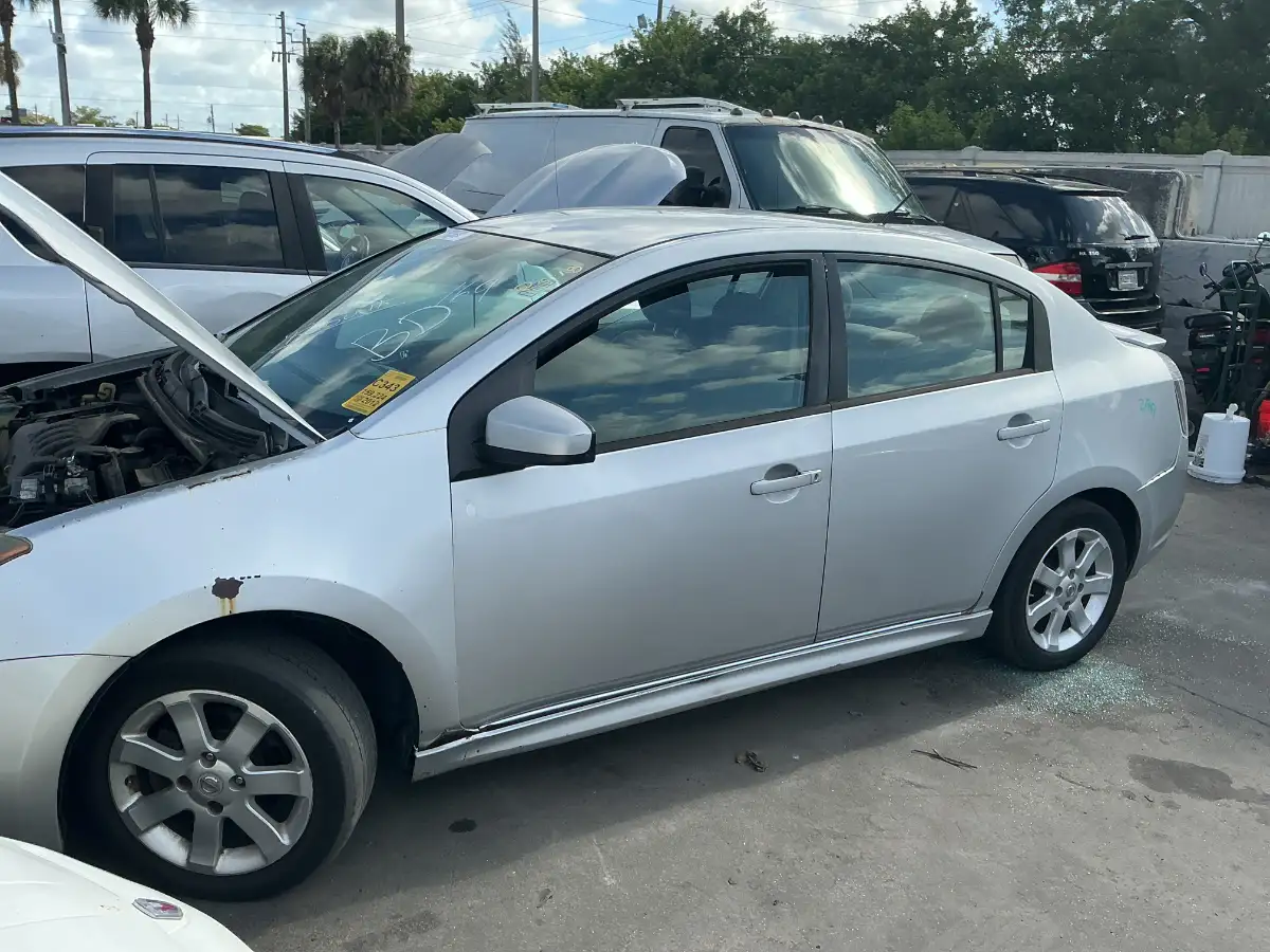 Photo of 2012 Nissan Sentra
