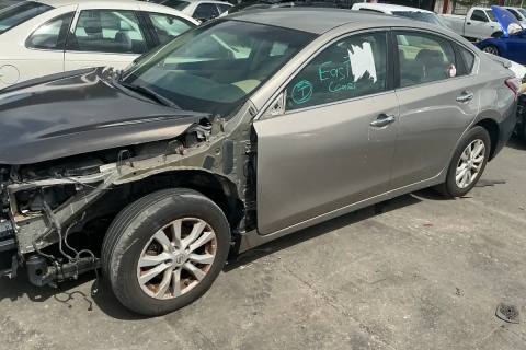 Photo of 2014 Nissan Altima