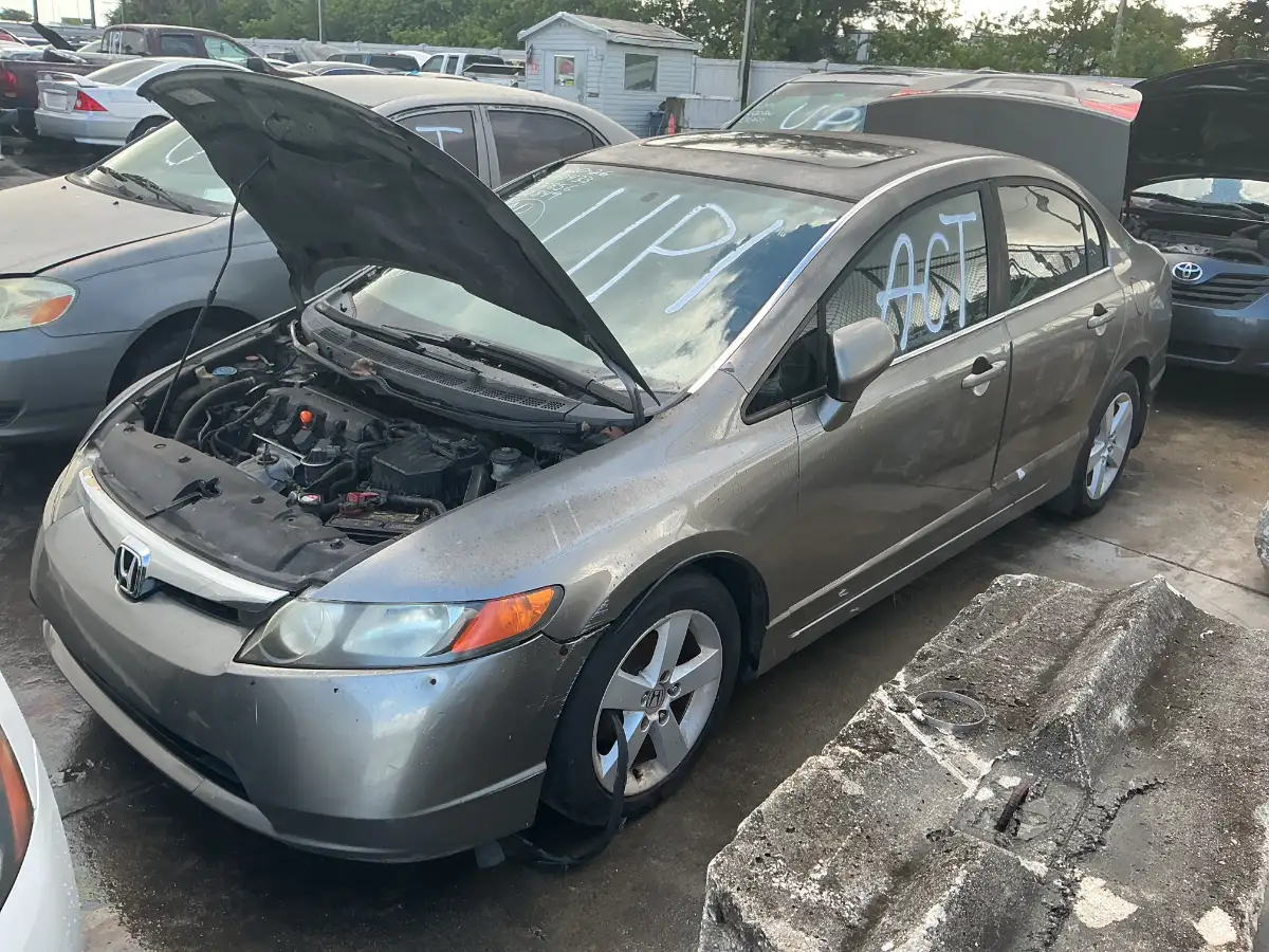 Photo of 2006 Honda Civic
