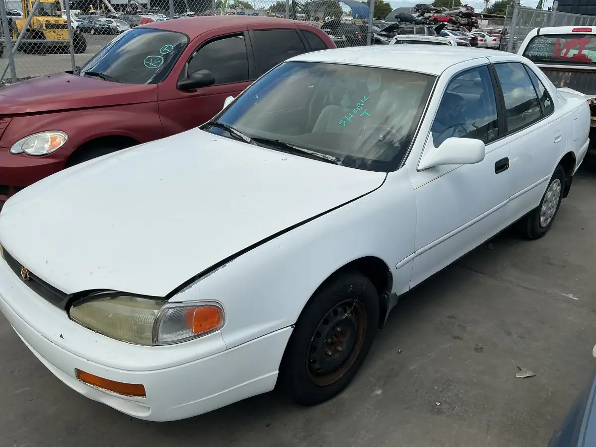 Photo of 1996 Toyota Camry