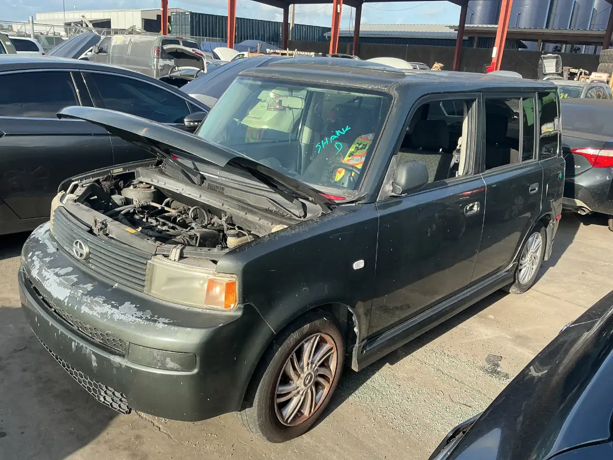 Photo of 2005 Scion Xb