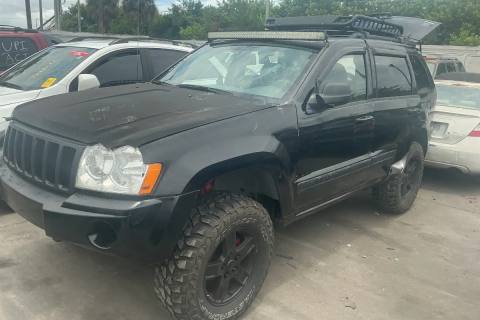 Photo of 2005 Jeep Grand Cherokee