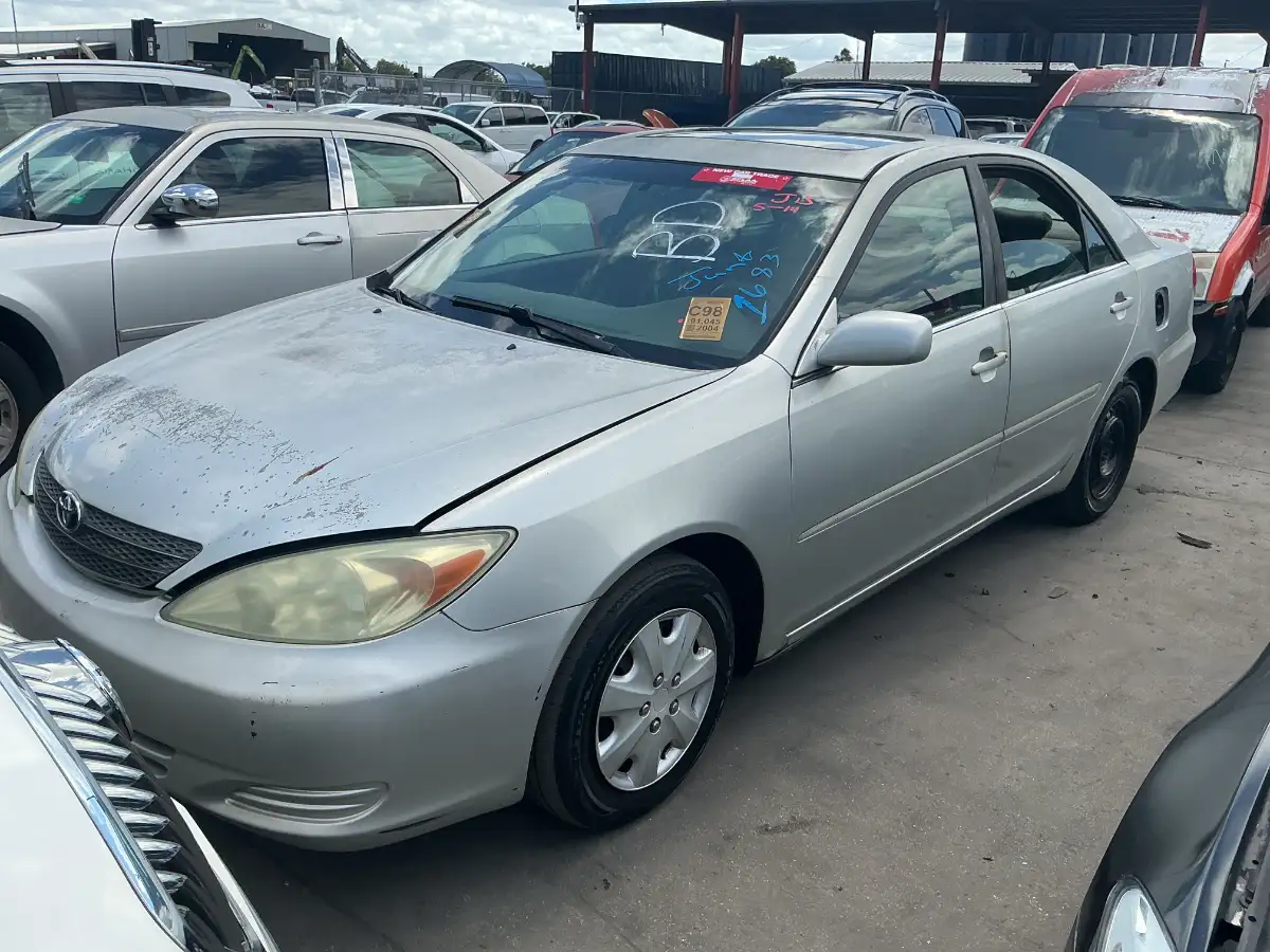 Photo of 2004 Toyota Camry