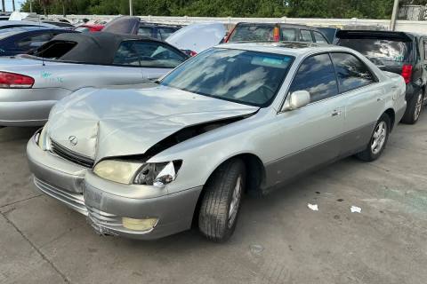 Photo of 1998 Lexus Es 300
