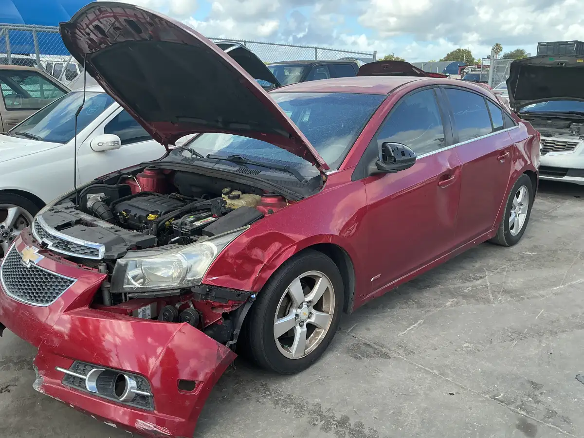 Photo of 2011 Chevrolet Cruze