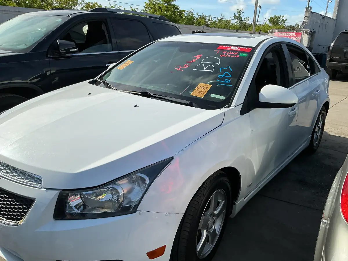 Photo of 2011 Chevrolet Cruze