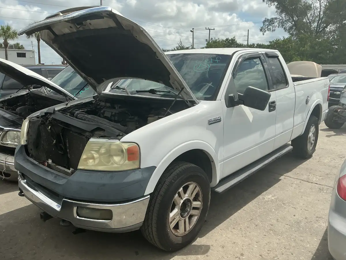 Photo of 2004 Ford F-150