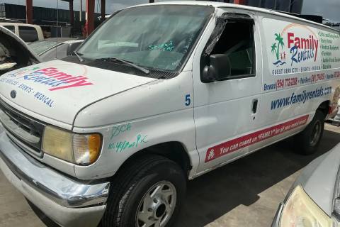 Photo of 1998 Ford E-350