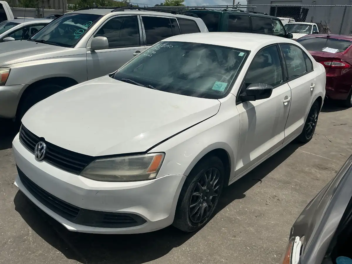 Photo of 2012 Volkswagen Jetta