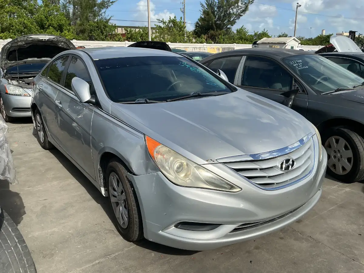 Photo of 2012 Hyundai Sonata
