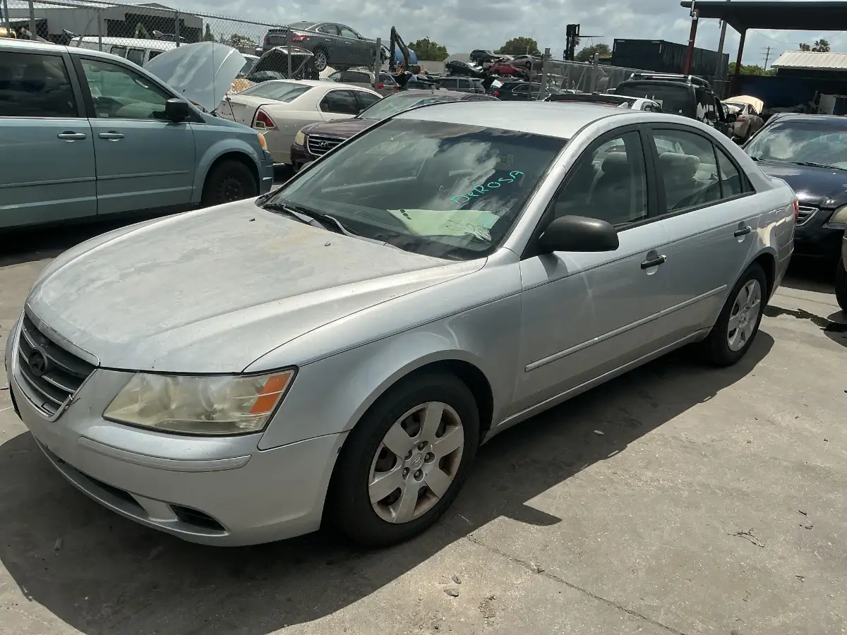 Photo of 2010 Hyundai Sonata