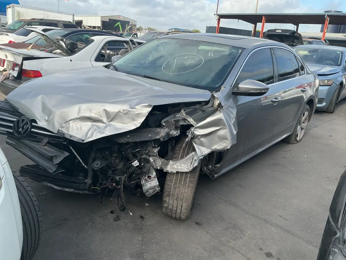 Photo of 2012 Volkswagen Passat
