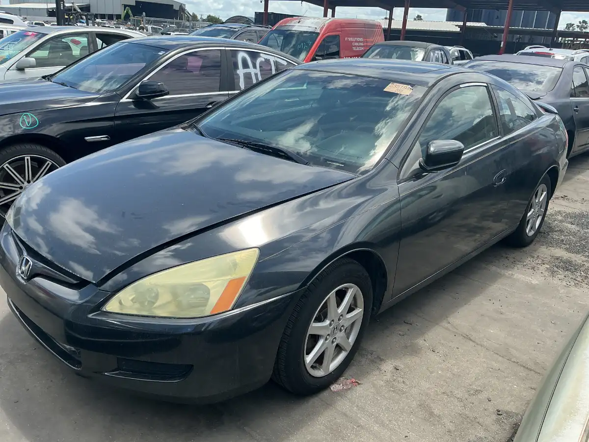 Photo of 2004 Honda Accord